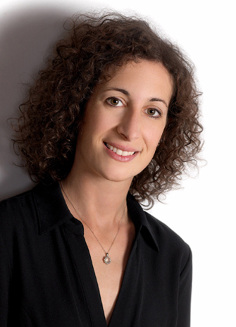 photo of Professor Shayna Rosenbaum