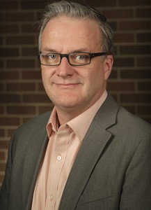 photo of professor Stephen Gaetz