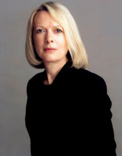 photo of Lynne Cook