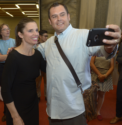 Photo of York PhD student Jesse Thistle taking a selfie with Science Minister Kirsty Duncan